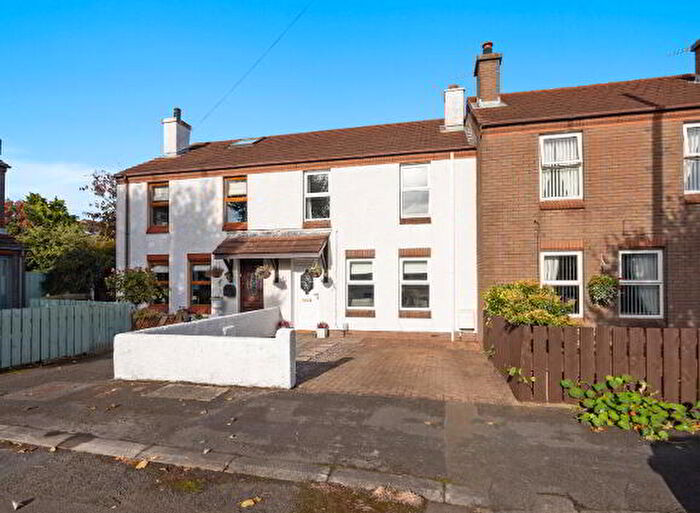 3 Bedroom Terrace House For Sale In Kinnegar Court, Holywood, BT18