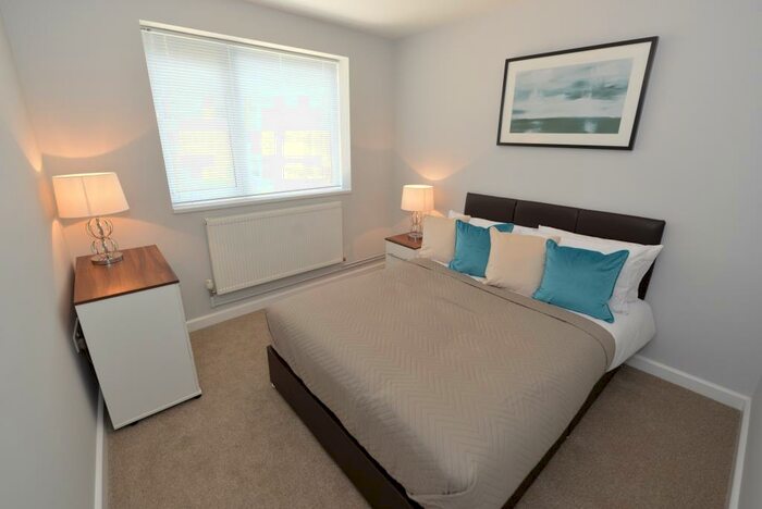 1 Bedroom Flat To Rent In Fromond Road, Weeke, Winchester, SO22