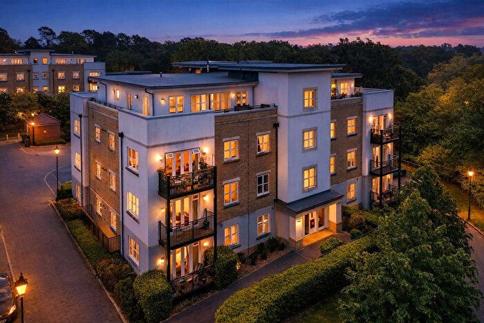 2 Bedroom Flat For Sale In Penthouse Apartment - Renfields, Haywards Heath, RH16
