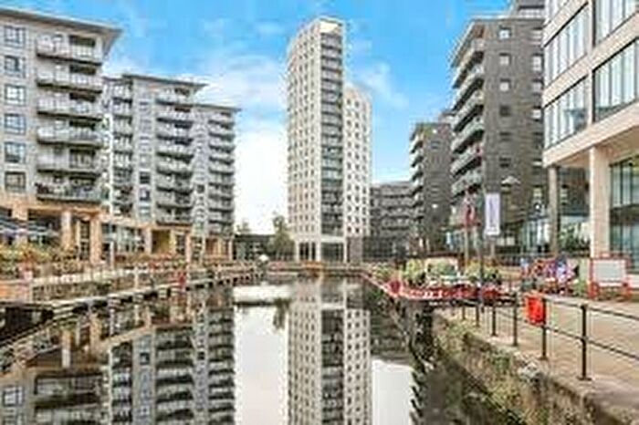 1 Bedroom Flat To Rent In Clarence House, The Boulevard, Leeds, West Yorkshire, LS10