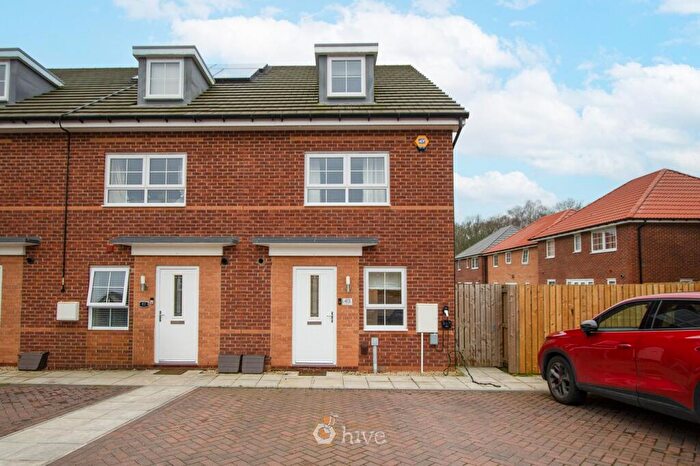 4 Bedroom Town House For Sale In Oxbow Drive, Wheatley, Doncaster, DN2