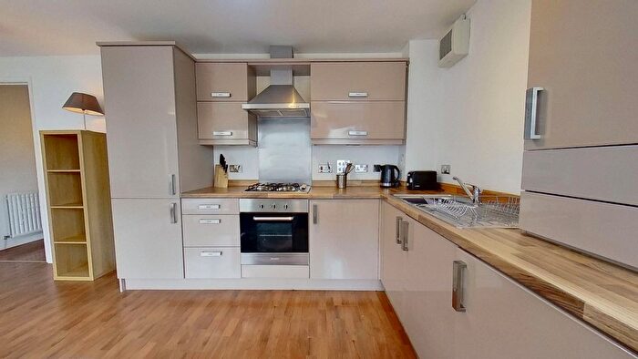 1 Bedroom Flat To Rent In Hawkhill Close, Edinburgh, EH7
