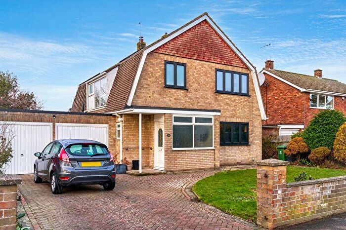 3 Bedroom Detached House For Sale In Bately Avenue, Gorleston, NR31