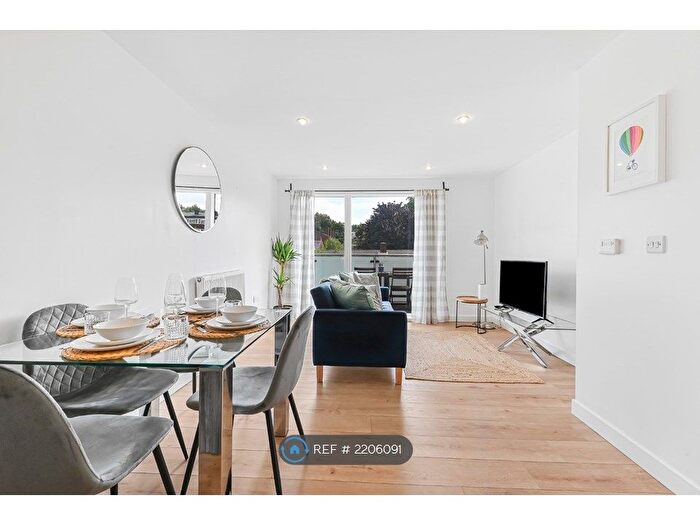 1 Bedroom Flat To Rent In Conington Road, London, SE13