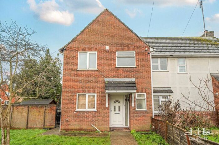 3 Bedroom End Of Terrace House For Sale In Lady Lane, Chelmsford, CM2