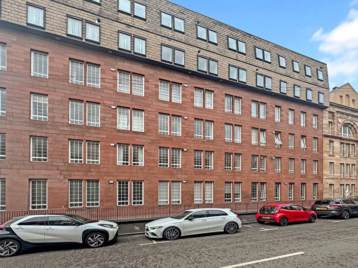 1 Bedroom Flat For Sale In Dorset Square, Charing Cross, G3