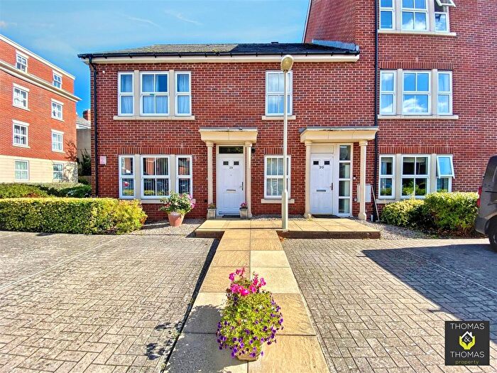 3 Bedroom Maisonette For Sale In London Road, Gloucester, GL1