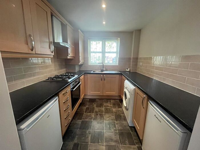 2 Bedroom Flat To Rent In Coventry Road, CV7