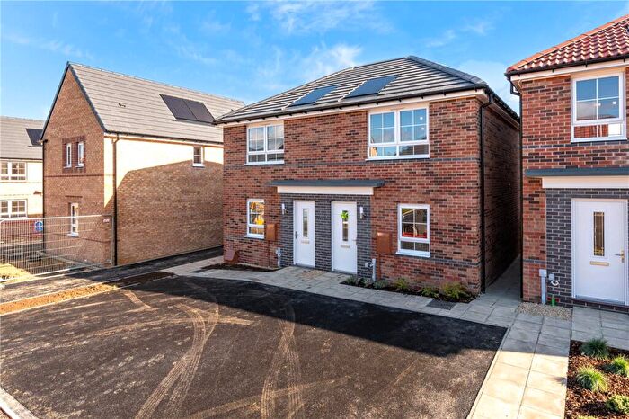 2 Bedroom Semi-Detached House For Sale In Len Pick Way, Bourne, PE10