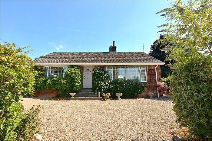 2 Bedroom Bungalow For Sale In Brook Lane, Woodgreen, Fordingbridge, Hampshire, SP6
