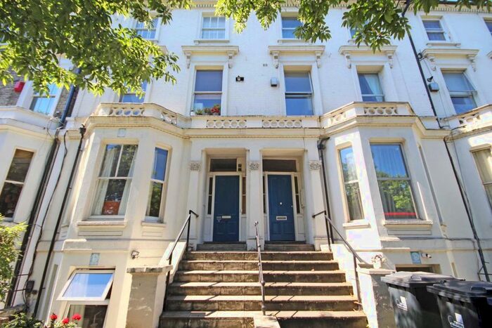 1 Bedroom Flat To Rent In The Mall, London, W5