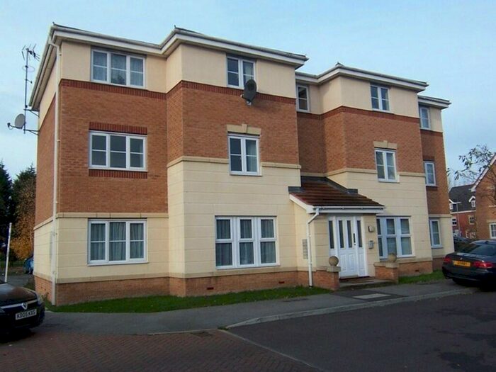 2 Bedroom Apartment To Rent In Town Lands Close, Wombwell, Barnsley, S73