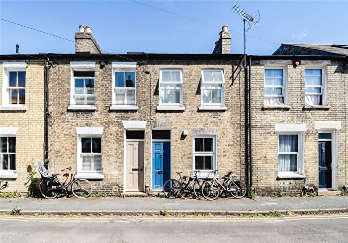 3 Bedroom Terraced House To Rent In Edward Street, Cambridge, CB1