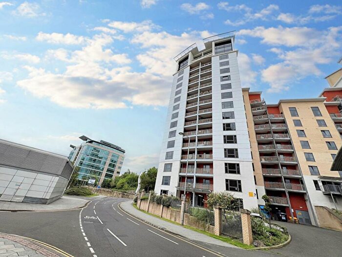1 Bedroom Apartment For Sale In Mill Road, Gateshead, Tyne And Wear, NE8