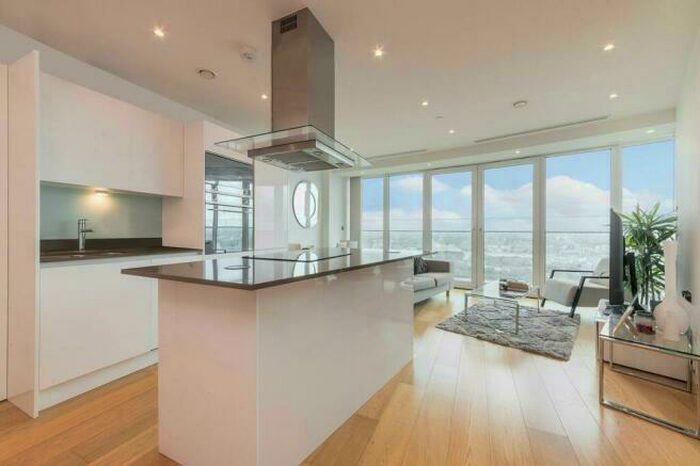 1 Bedroom Flat For Sale In Crossharbour Plaza, London, E14