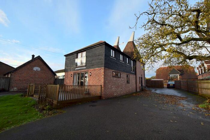 3 Bedroom Detached House To Rent In Redwall Lane, Linton, Maidstone, ME17