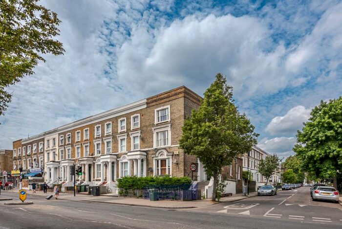 2 Bedroom Flat To Rent In Coldharbour Lane, SE5