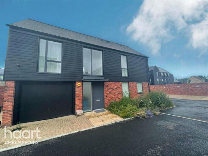 3 Bedroom Detached House To Rent In Royal Birkdale Gardens, Chelmsford, CM3