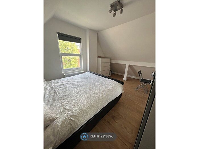 1 Bedroom Flat To Rent In Southbridge Road, Croydon, CR0