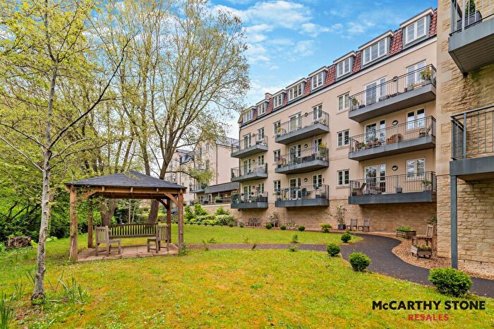 1 Bedroom Apartment For Sale In Lambrook Court, Gloucester Road, Larkhall, Bath, BA1