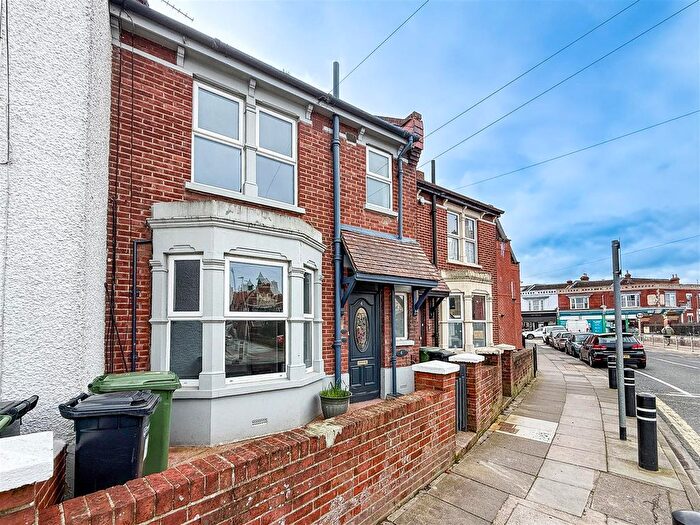 3 Bedroom Terraced House For Sale In Dunbar Road, Southsea, PO4