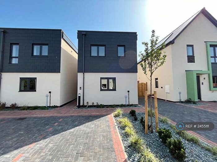 2 Bedroom Detached House To Rent In Bayley Place, Exeter, EX1