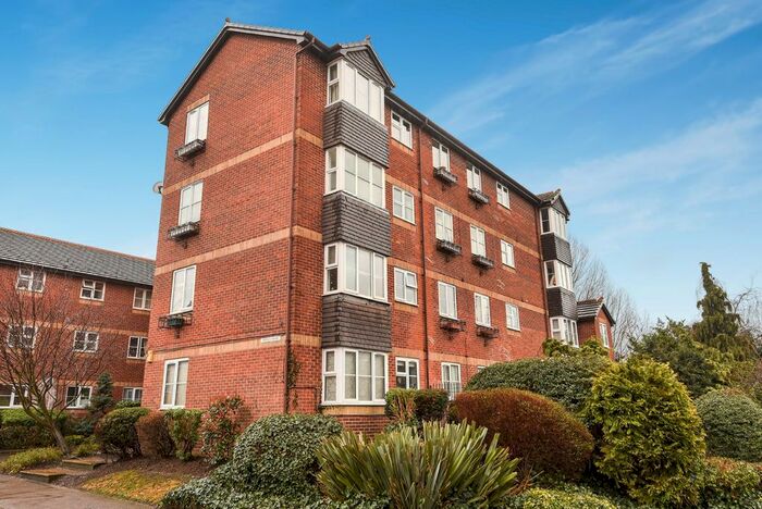 1 Bedroom Flat To Rent In Stubbs Drive, London SE16