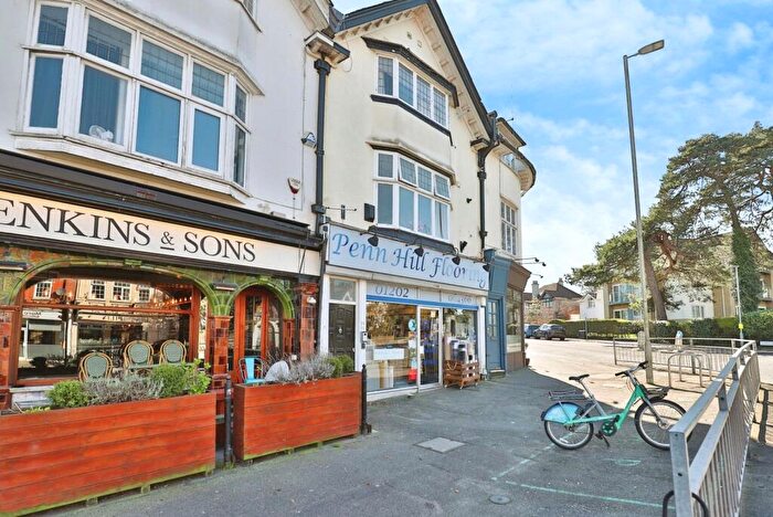 2 Bedroom Flat For Sale In Penn Hill Avenue, Poole, Dorset, BH14
