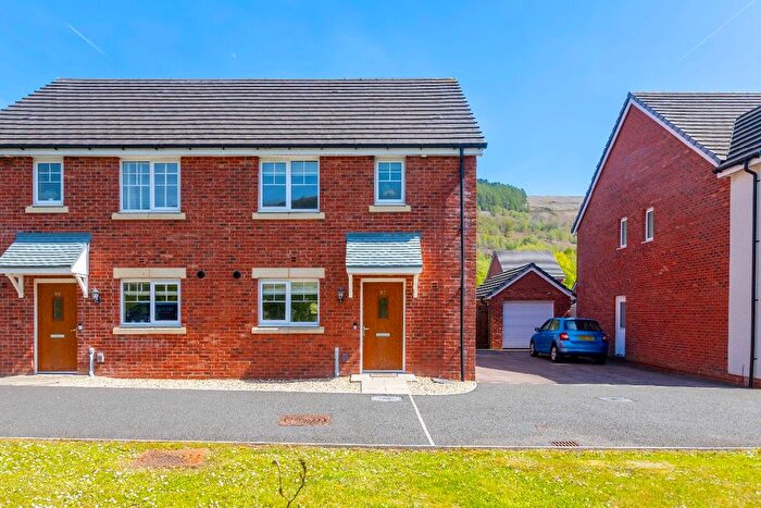 3 Bedroom Semi Detached House For Sale In Kingfisher Crescent, Merthyr Vale, Merthyr Tydfil, CF48