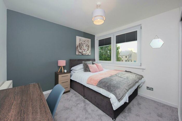 3 Bedroom Flat To Rent In Constitution Street, City Centre, Aberdeen, AB24