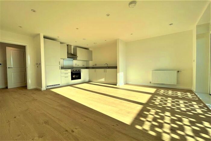 1 Bedroom Flat To Rent In Lowfield Street, Dartford, DA1