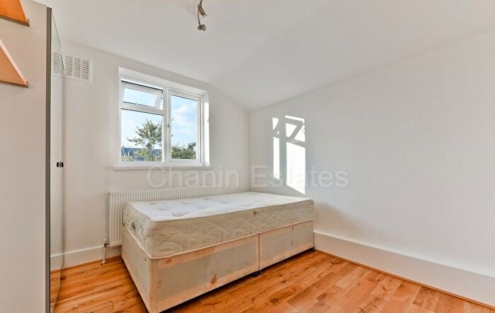 5 Bedroom Terraced House To Rent In Etta Street, Deptford, SE8