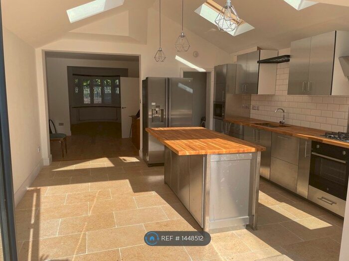 4 Bedroom Terraced House To Rent In Whitton Dene, Isleworth, TW7