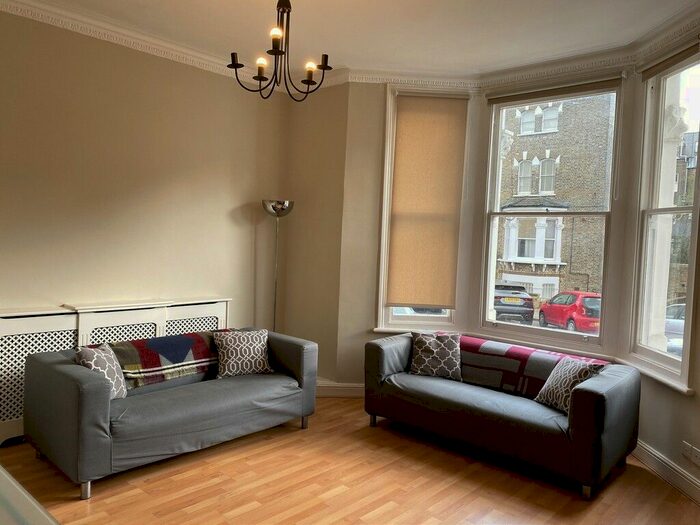 2 Bedroom Flat To Rent In Edith Road, West Kensington, W14