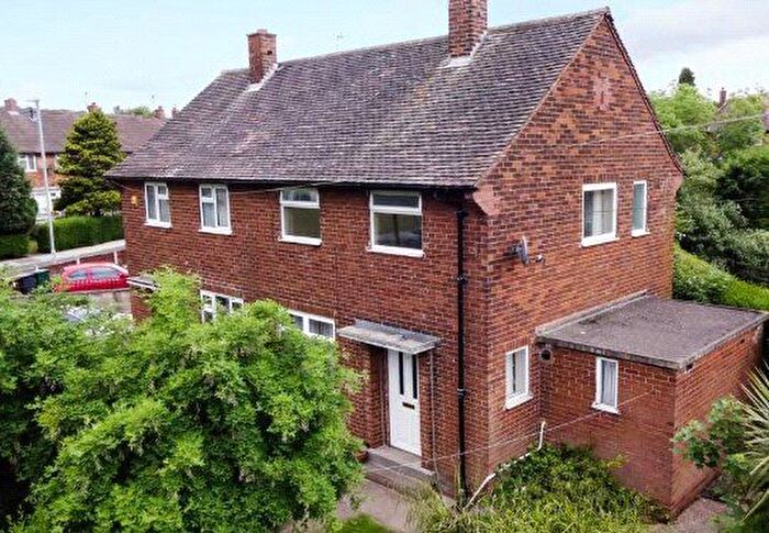 2 Bedroom Semi-Detached House For Sale In Fillingfir Road, Leeds, West Yorkshire, LS16
