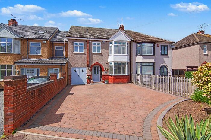 4 Bedroom Semi-Detached House For Sale In Browns Lane, Allesley, CV5