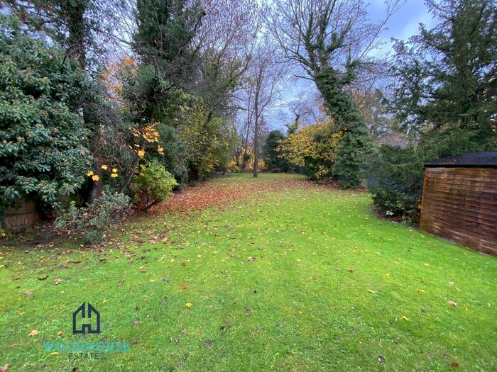 2 Bedroom Flat To Rent In Westbury Road, London N12