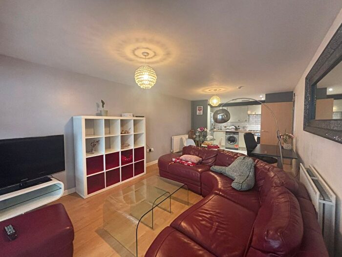 2 Bedroom Flat To Rent In Welllend Villas, Springfield Road, Brighton, BN1