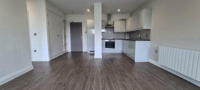 1 Bedroom Apartment To Rent In Lichfield Road, Sutton Coldfield, B74