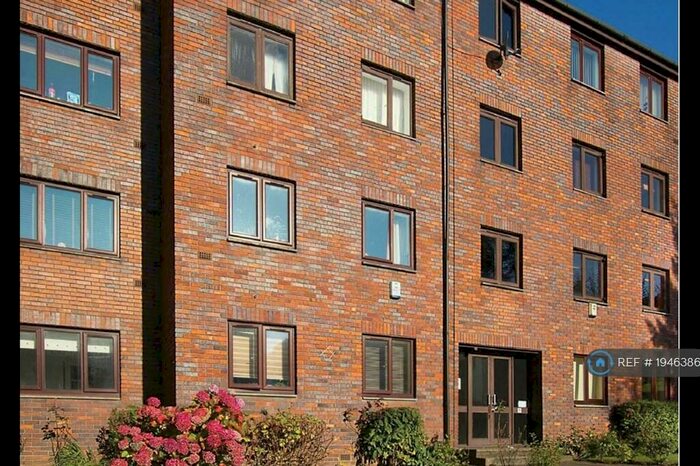 2 Bedroom Flat To Rent In Hanover Court, Glasgow, G1