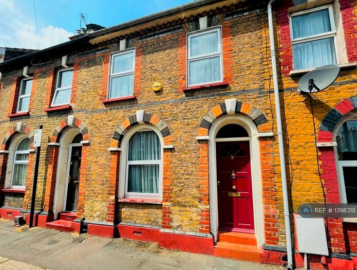 2 Bedroom Terraced House To Rent In Berkley Road, Gravesend, DA12