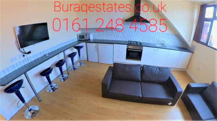 5 Bedroom Flat To Rent In Wilmslow Road, Fallowfield, M14
