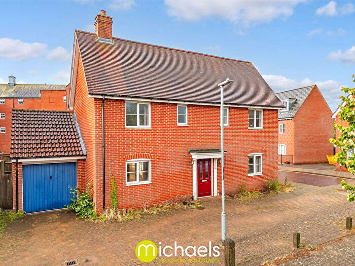 4 Bedroom Link Detached House For Sale In James Parnell Drive, Colchester, CO2