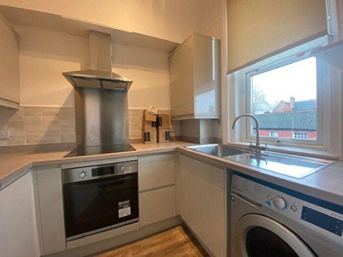 1 Bedroom Flat To Rent In Old Tiverton Road, Exeter, EX4