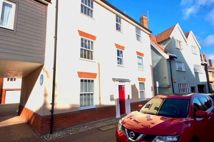 2 Bedroom Apartment To Rent In Fishergate, Norwich, NR3