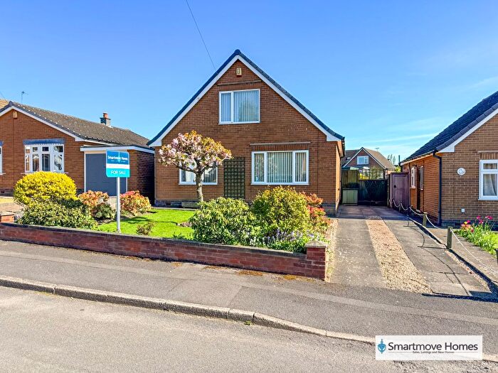 3 Bedroom Detached Bungalow For Sale In Pine Close, Ripley, DE5
