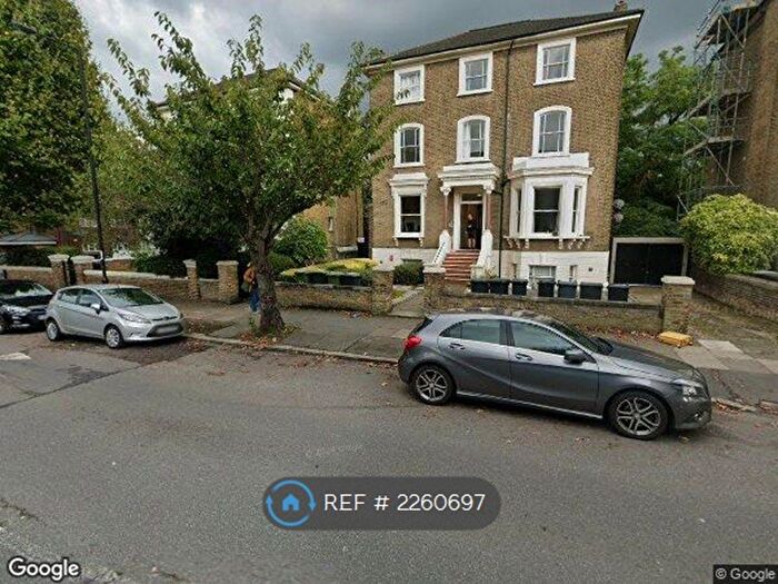 2 Bedroom Flat To Rent In Wickham Road, London, SE4