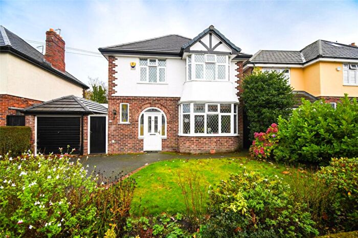 4 Bedroom Detached House To Rent In Brookdale Avenue South, Greasby, Wirral, CH49