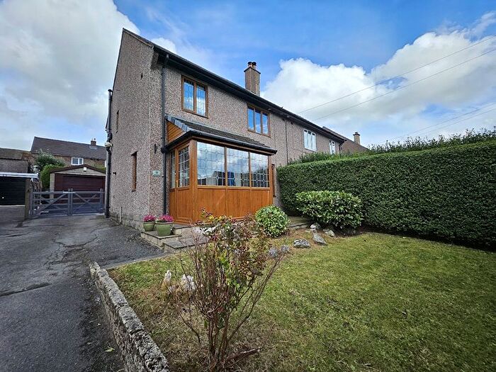 3 Bedroom Semi-detached House For Sale In Tedder Avenue, Buxton, Derbyshire, SK17