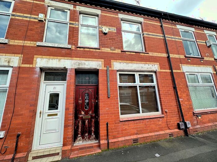 3 Bedroom Terraced House To Rent In Albert Avenue, Manchester, M18